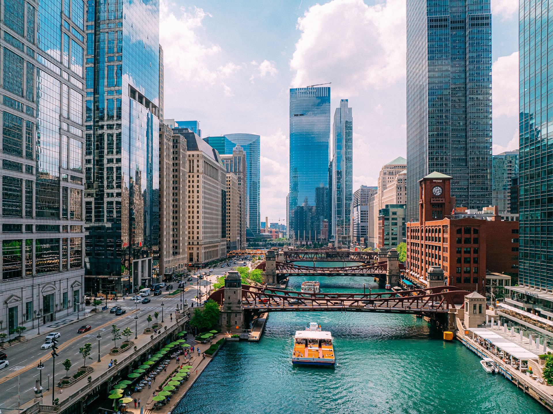 Tour Boat on the Chicago River at the Clark Street Bridge